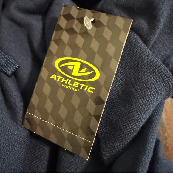 NWT Athletics Works Sweatshirt Hoodie - Picture 8 of 10
